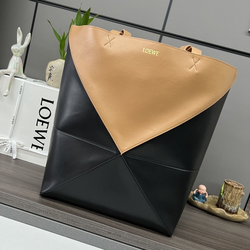 l*ew* shopping bags